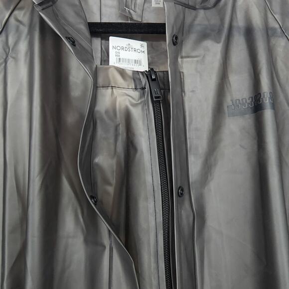 Big Hit Entertainment Nordstrom Black Trench Long Raincoat Poncho NWT One Size - Picture 4 of 6